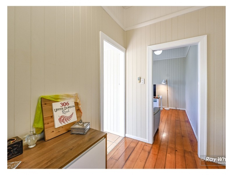 306 Upper Dawson Road, The Range QLD 4700