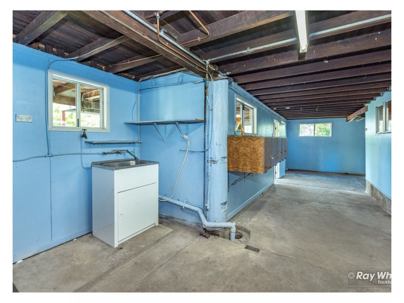 5 Pearson Street, West Rockhampton QLD 4700