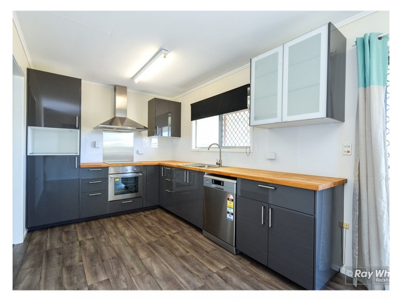 53 Menzies Street, Park Avenue QLD 4701