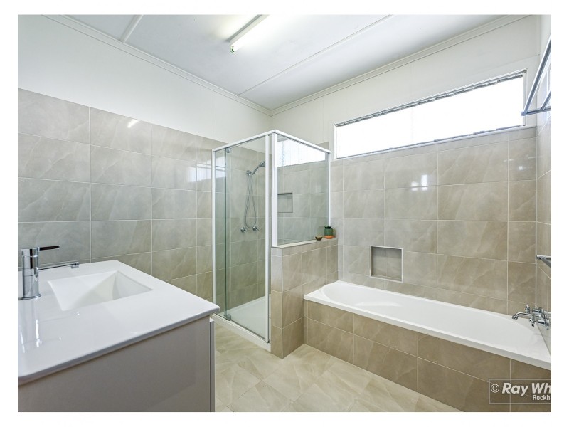 251 Hook Street, Berserker QLD 4701