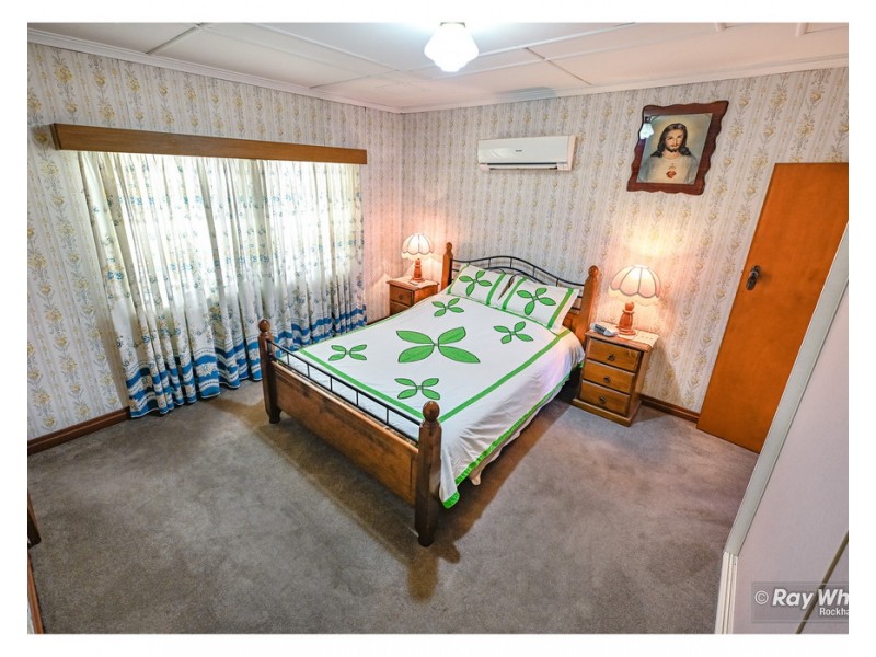 251 Hook Street, Berserker QLD 4701