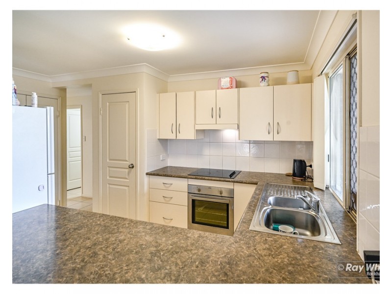 5 William Close, Gracemere QLD 4702