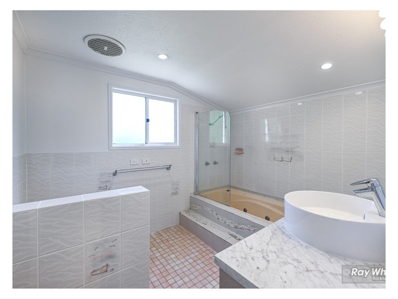 66 McKelligett Street, Wandal QLD 4700