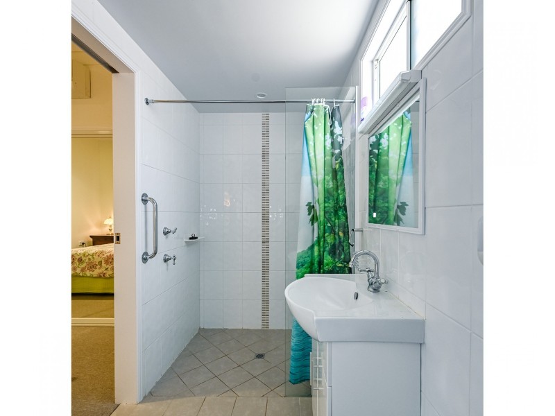 66 McKelligett Street, Wandal QLD 4700