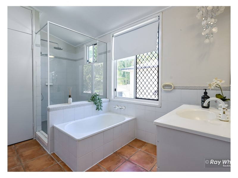1 Menkin Place, Frenchville QLD 4701