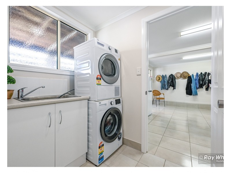 1 Menkin Place, Frenchville QLD 4701