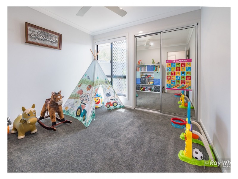 59 Venture Road, Mount Chalmers QLD 4702
