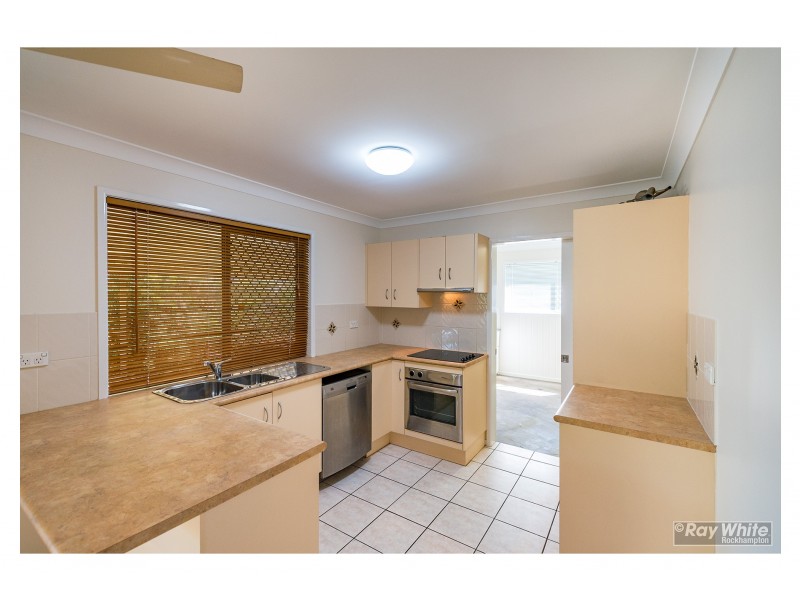 1 Gent Street, Park Avenue QLD 4701