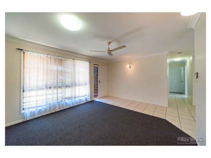 1 Gent Street, Park Avenue QLD 4701