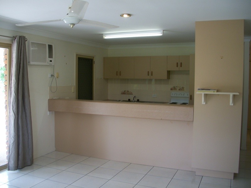 1/107 Pennycuick Street, Rockhampton City QLD 4700