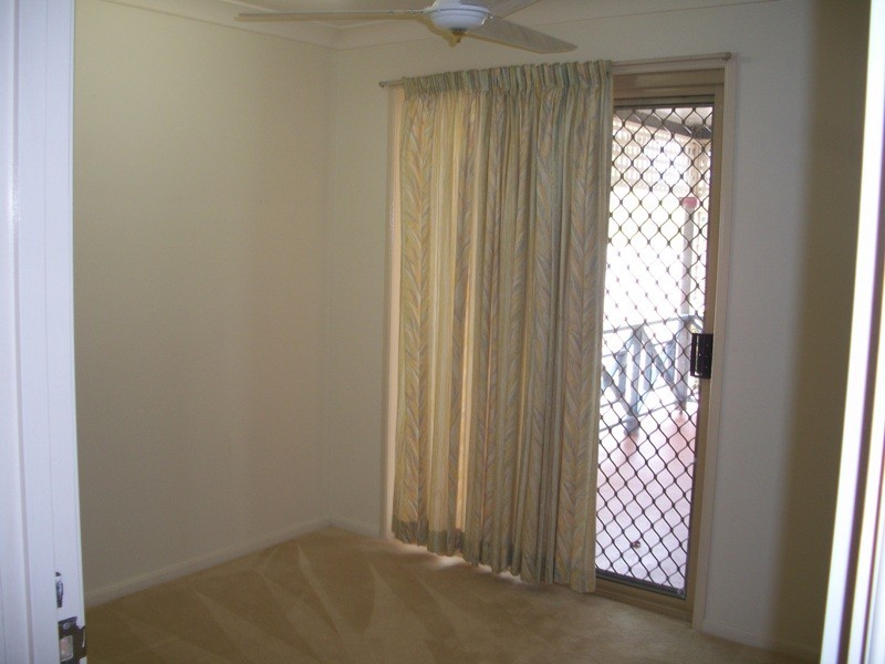 1/107 Pennycuick Street, Rockhampton City QLD 4700