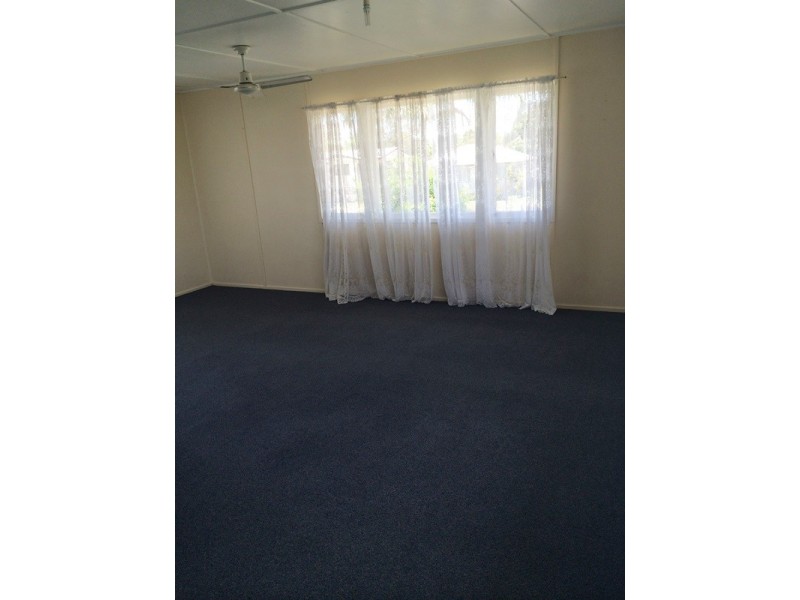 64 Alexandra Street, Park Avenue QLD 4701
