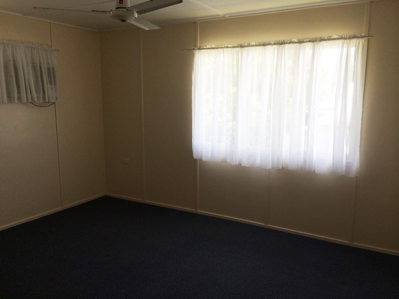 64 Alexandra Street, Park Avenue QLD 4701