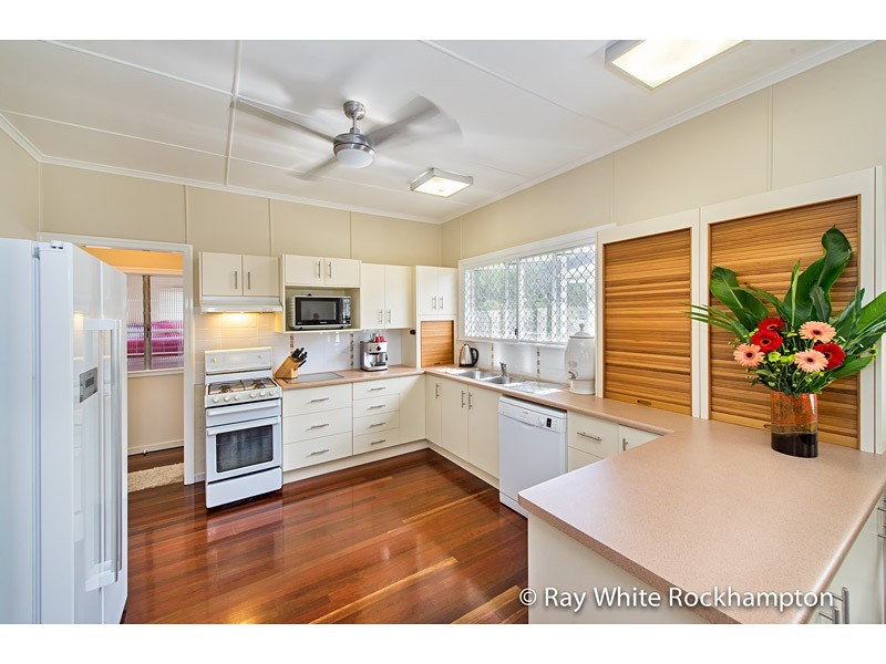 261 Georgeson Street, Berserker QLD 4701