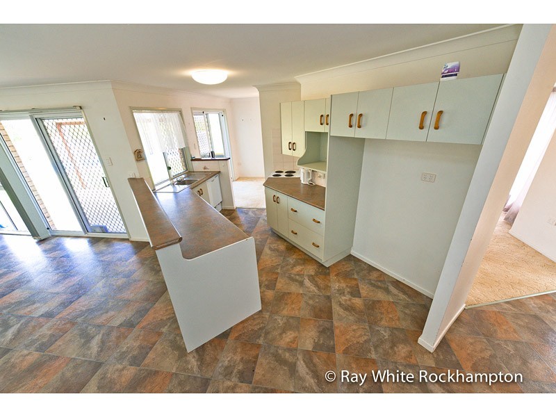 31 Strelow Avenue, Glenlee QLD 4711