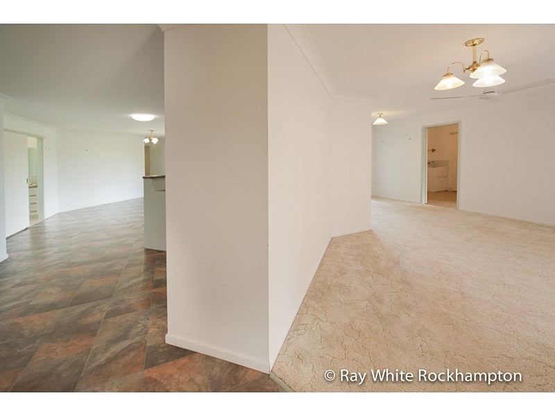 31 Strelow Avenue, Glenlee QLD 4711