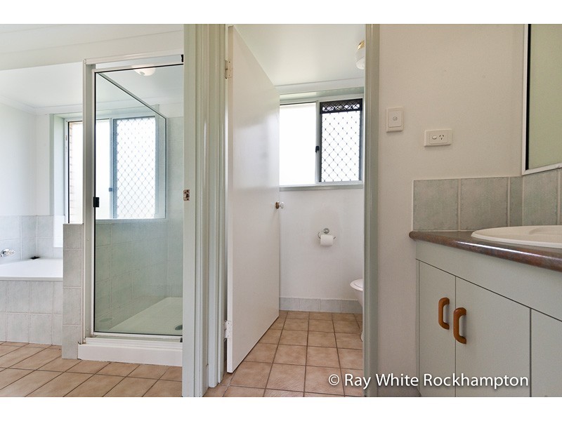 31 Strelow Avenue, Glenlee QLD 4711