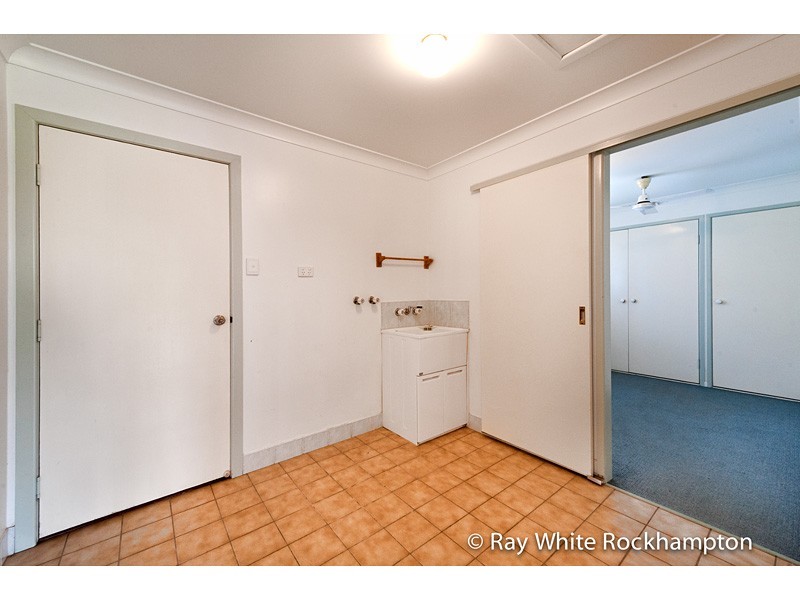 31 Strelow Avenue, Glenlee QLD 4711