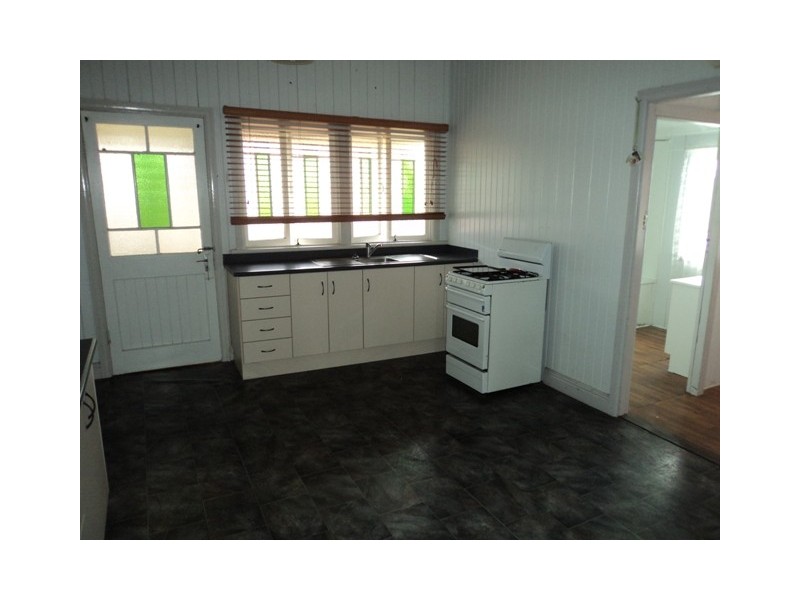 233 Ford Street, Berserker QLD 4701