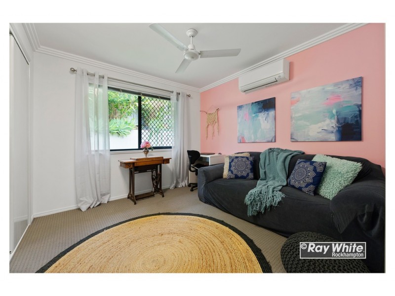 10 Kilkenny Court, Kawana QLD 4701