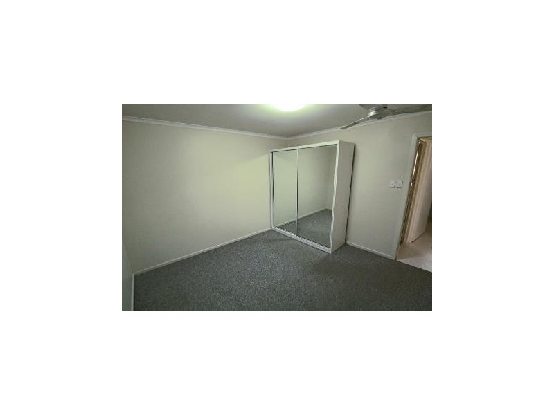 2/42 Wandal Road, Wandal QLD 4700