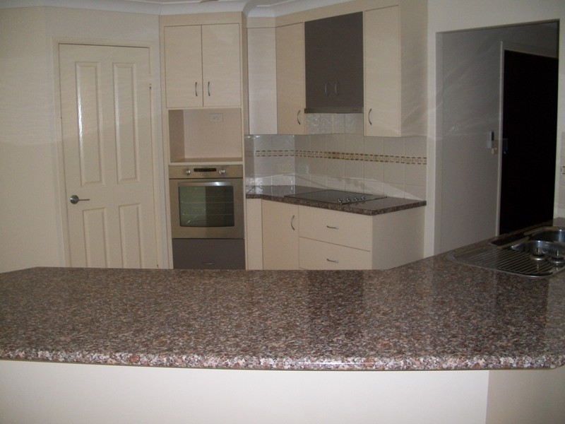 90 Perrott Drive, Rockyview QLD 4701