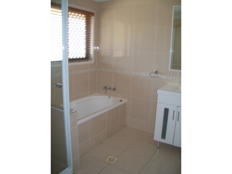 90 Perrott Drive, Rockyview QLD 4701