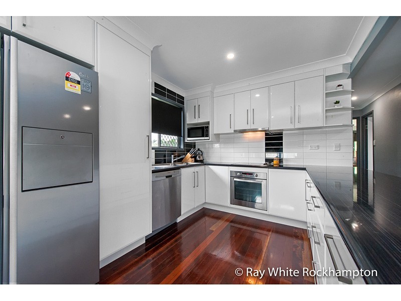 29 Wackford Street, Park Avenue QLD 4701