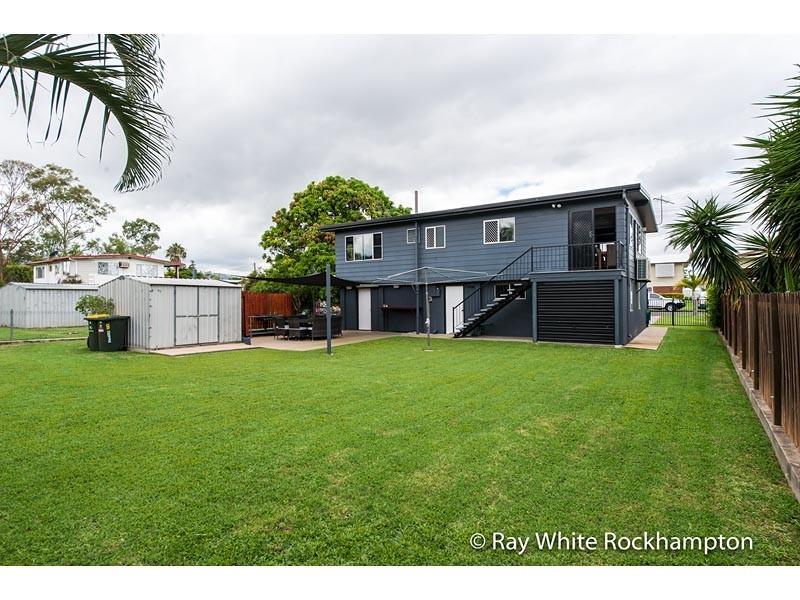 29 Wackford Street, Park Avenue QLD 4701