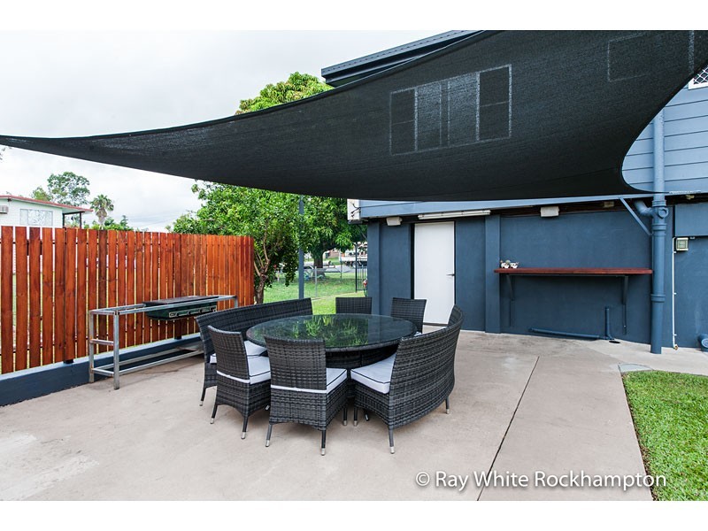29 Wackford Street, Park Avenue QLD 4701