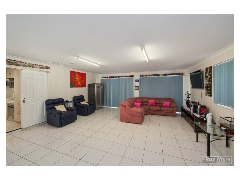 23 Van Haeren Street, Kawana QLD 4701