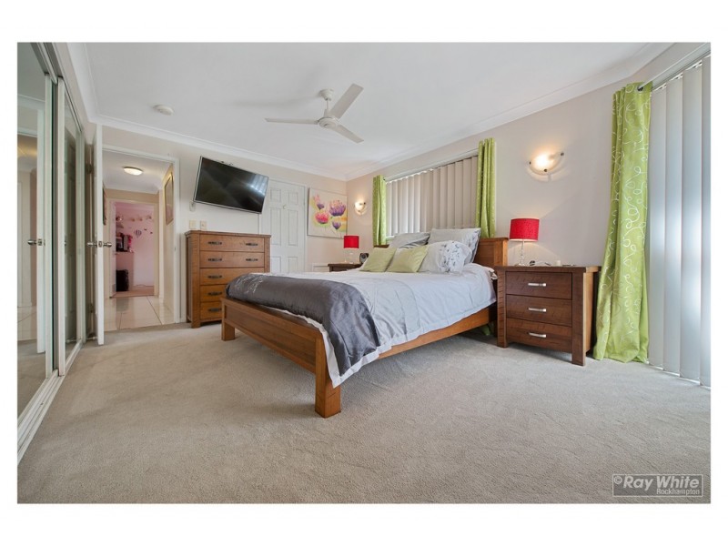 23 Van Haeren Street, Kawana QLD 4701