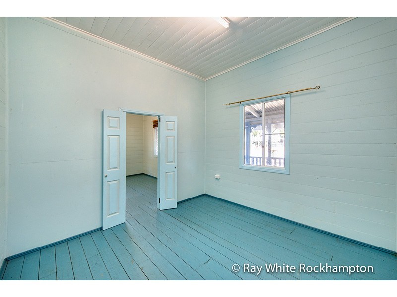 293 Bolsover Street, Rockhampton City QLD 4700