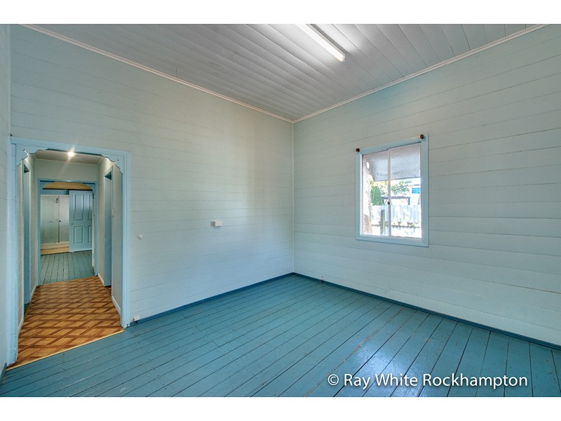 293 Bolsover Street, Rockhampton City QLD 4700