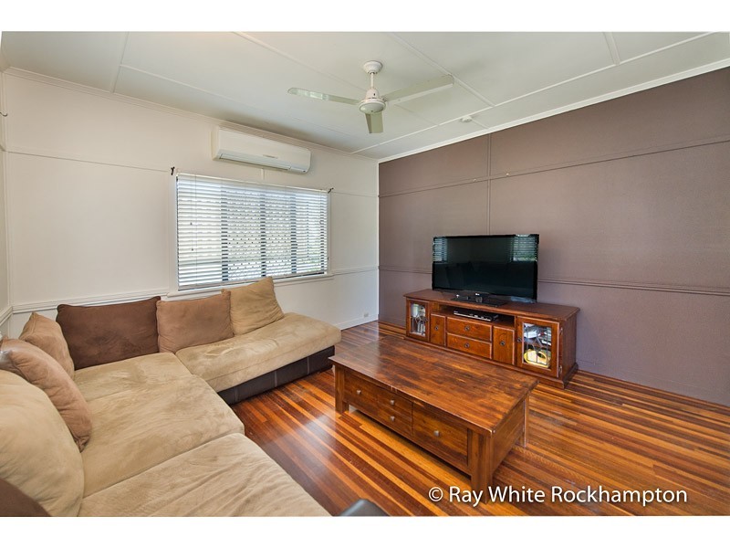 138 Elphinstone Street, Berserker QLD 4701