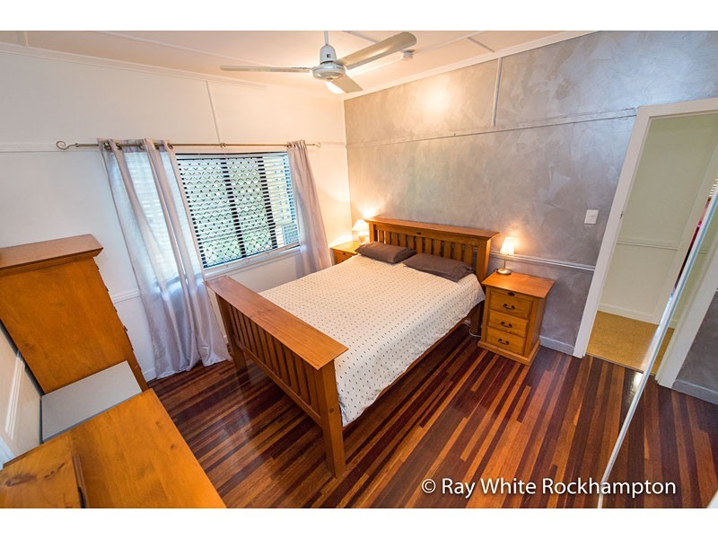 138 Elphinstone Street, Berserker QLD 4701