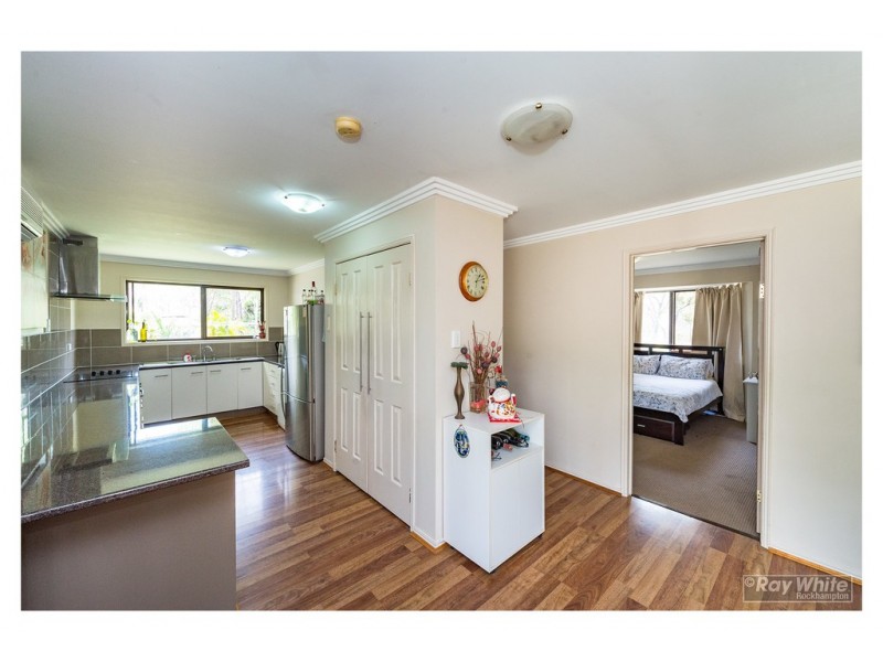 63000 Bruce Highway, Etna Creek QLD 4702