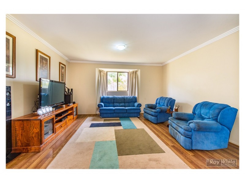 63000 Bruce Highway, Etna Creek QLD 4702