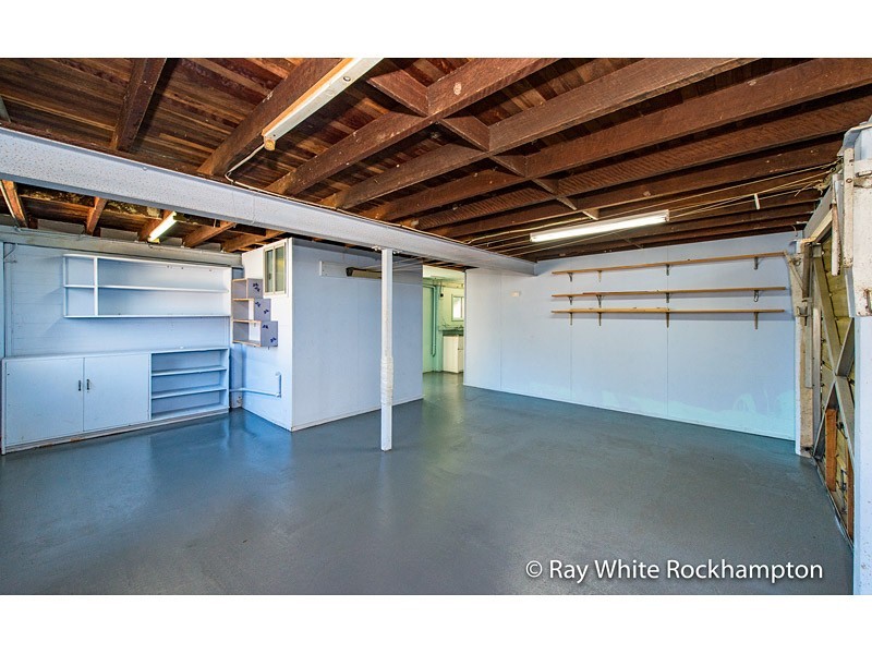 323 Warnock Street, Koongal QLD 4701