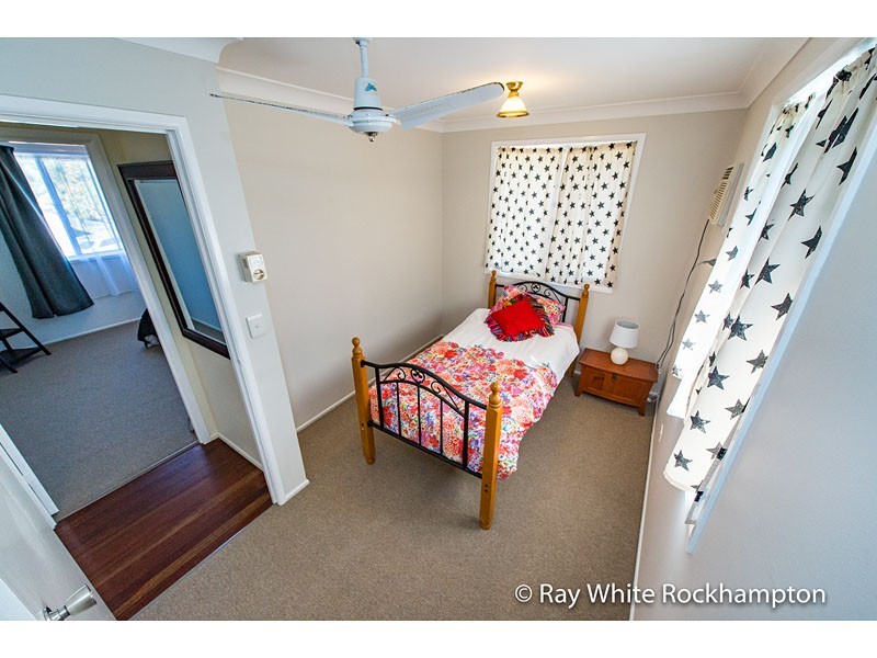 323 Warnock Street, Koongal QLD 4701