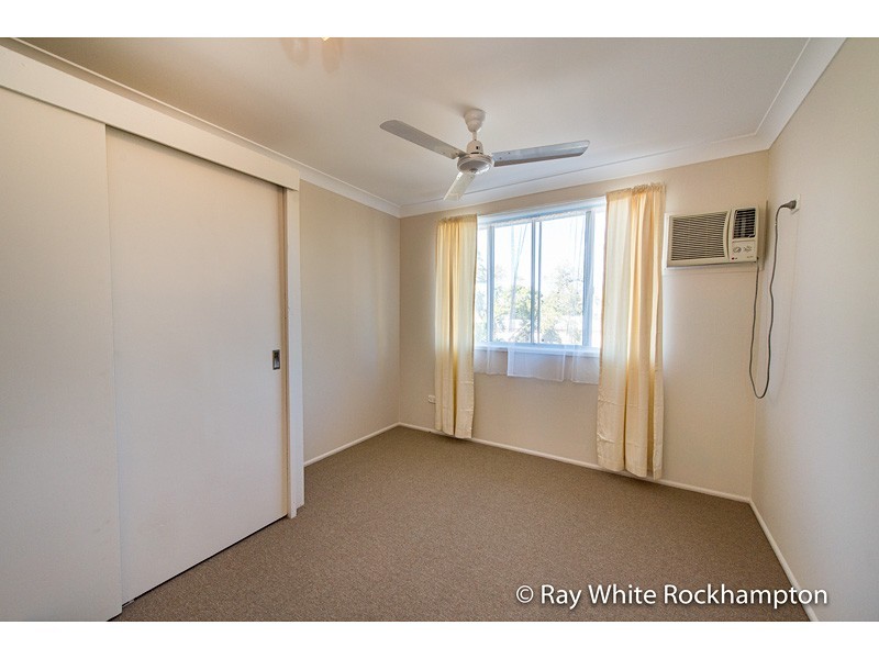 323 Warnock Street, Koongal QLD 4701