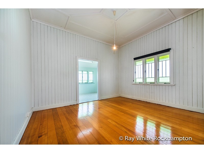 16 Palmer Street, Allenstown QLD 4700