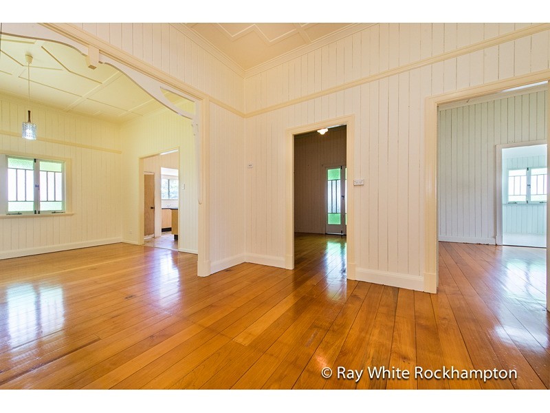 16 Palmer Street, Allenstown QLD 4700