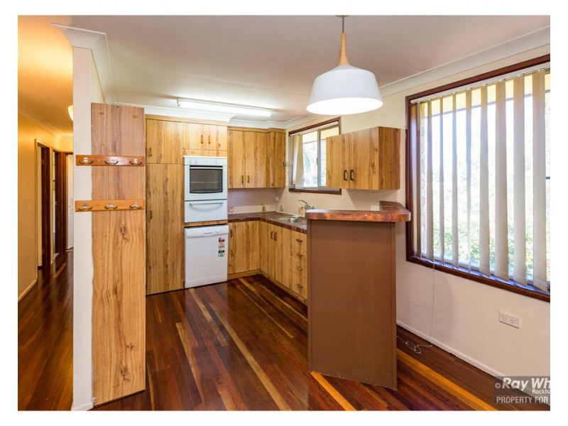 14 Wentworth Terrace, The Range QLD 4700