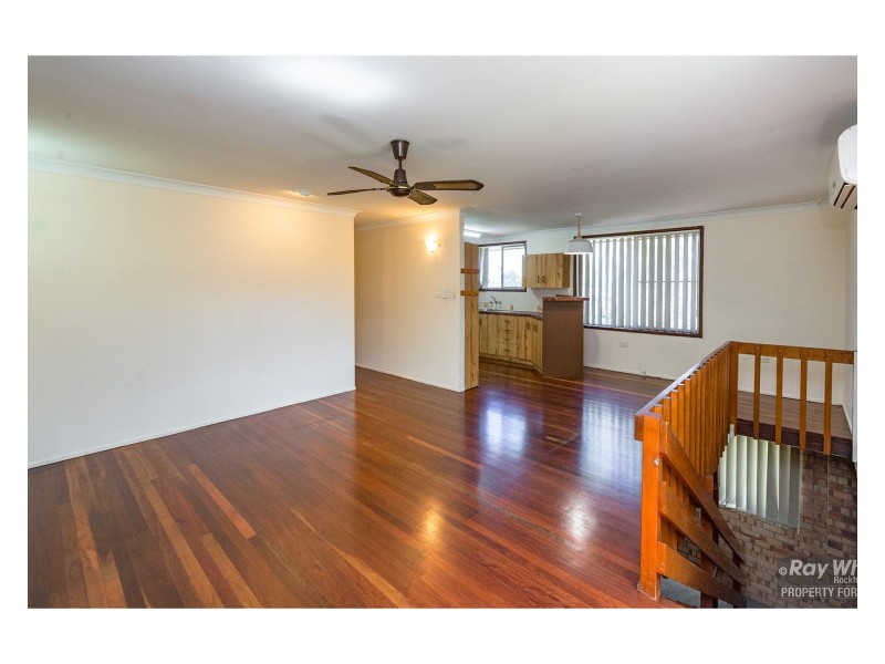 14 Wentworth Terrace, The Range QLD 4700