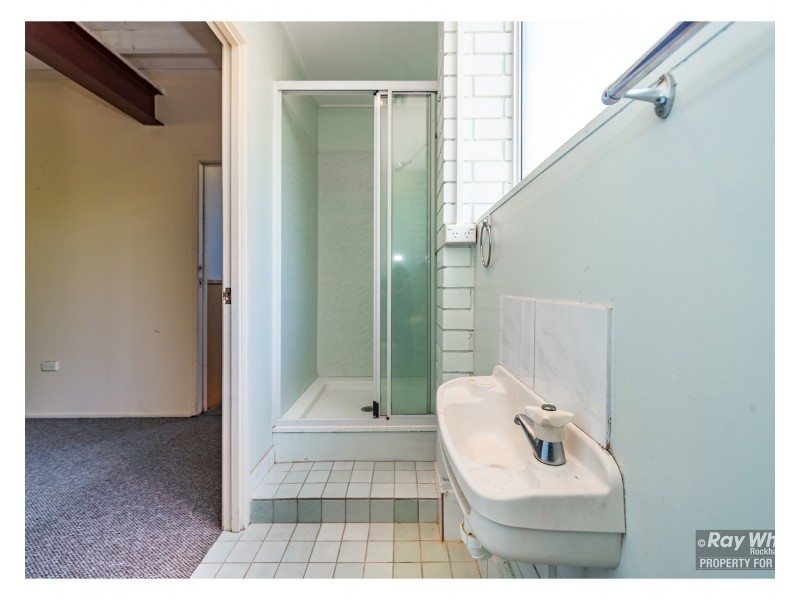 14 Wentworth Terrace, The Range QLD 4700