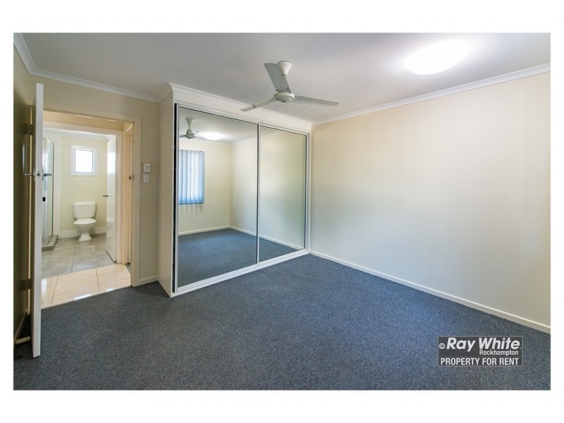 1/42 Wandal Road, Wandal QLD 4700