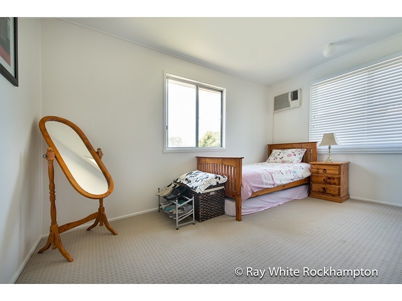 379 Philp Avenue, Frenchville QLD 4701