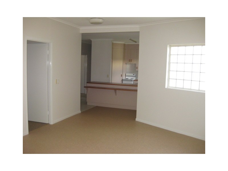 4/210 Murray Street, Allenstown QLD 4700