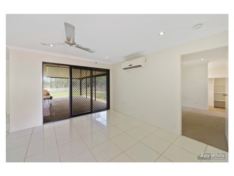 52 McQuire Road, Alton Downs QLD 4702